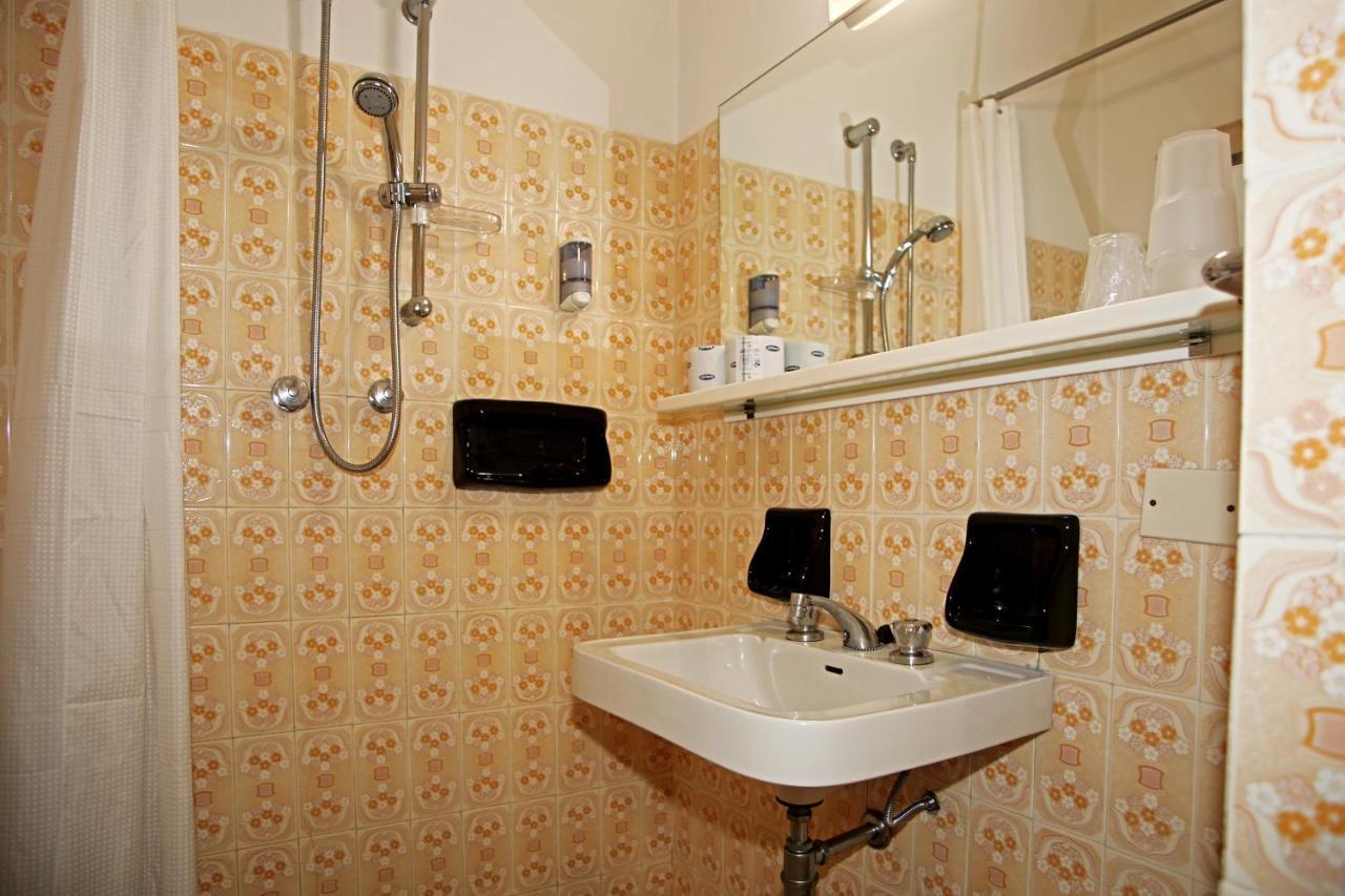 Hotel Selene Milano Marittima Exterior photo